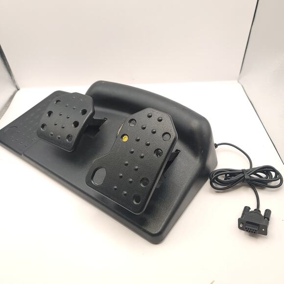 Mad Catz Sony Playstation Xbox Gamecube MC2 Racing Wheel Controller - Picture 7 of 11